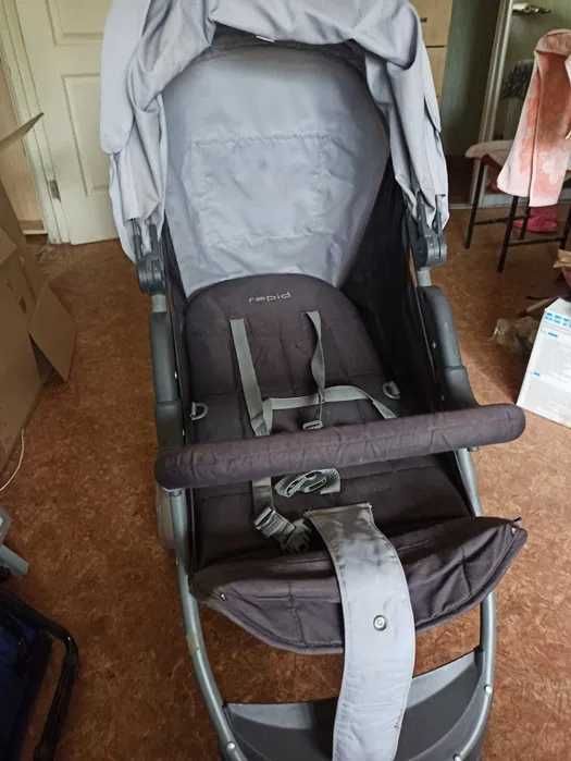 Продам детскую коляску.