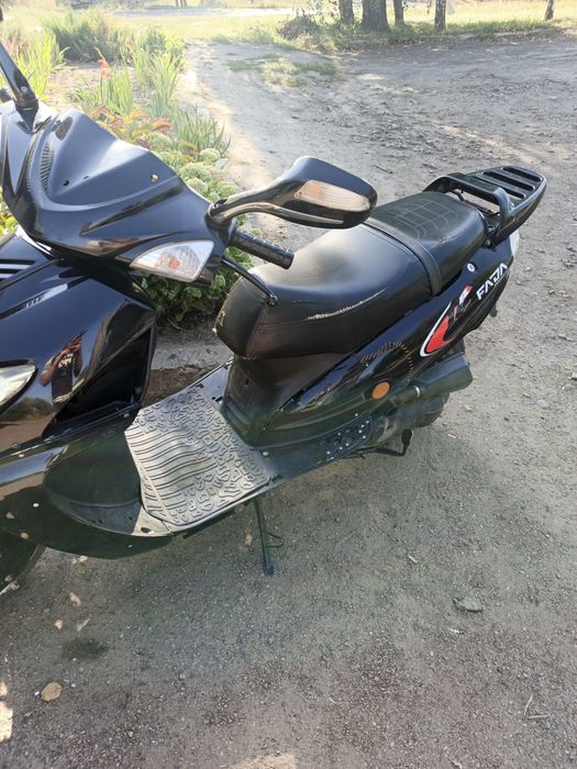 Продам скутер фіда 125 кубів з номерами і документами все добре