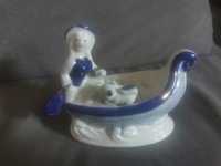 Porcelanowa figurka vintage
