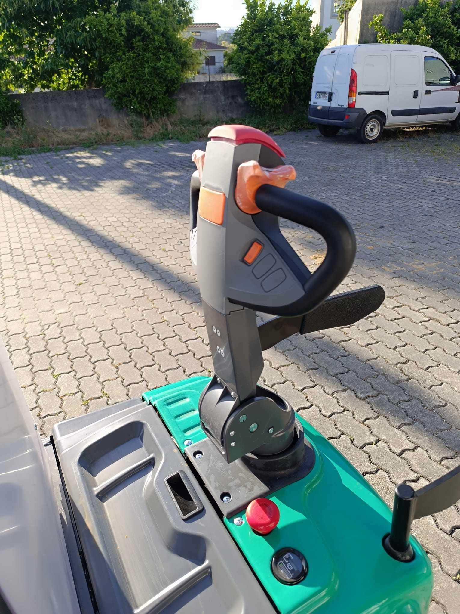 Stacker 1.6 ton Lonking CL1636 novo