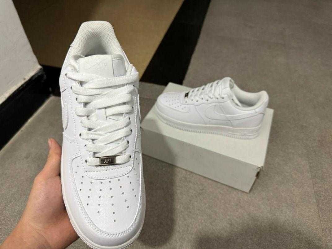 Nike Air Force 1 Low‘07 White  38