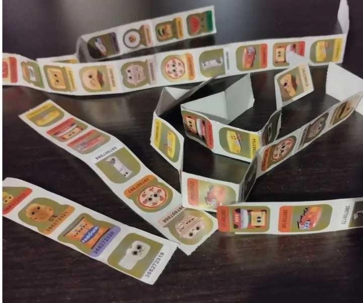 Naklejki z biedronki, 70 sztuk