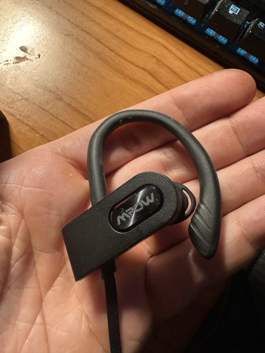 Fones bluetooth MPOW Flame 2 como novos.