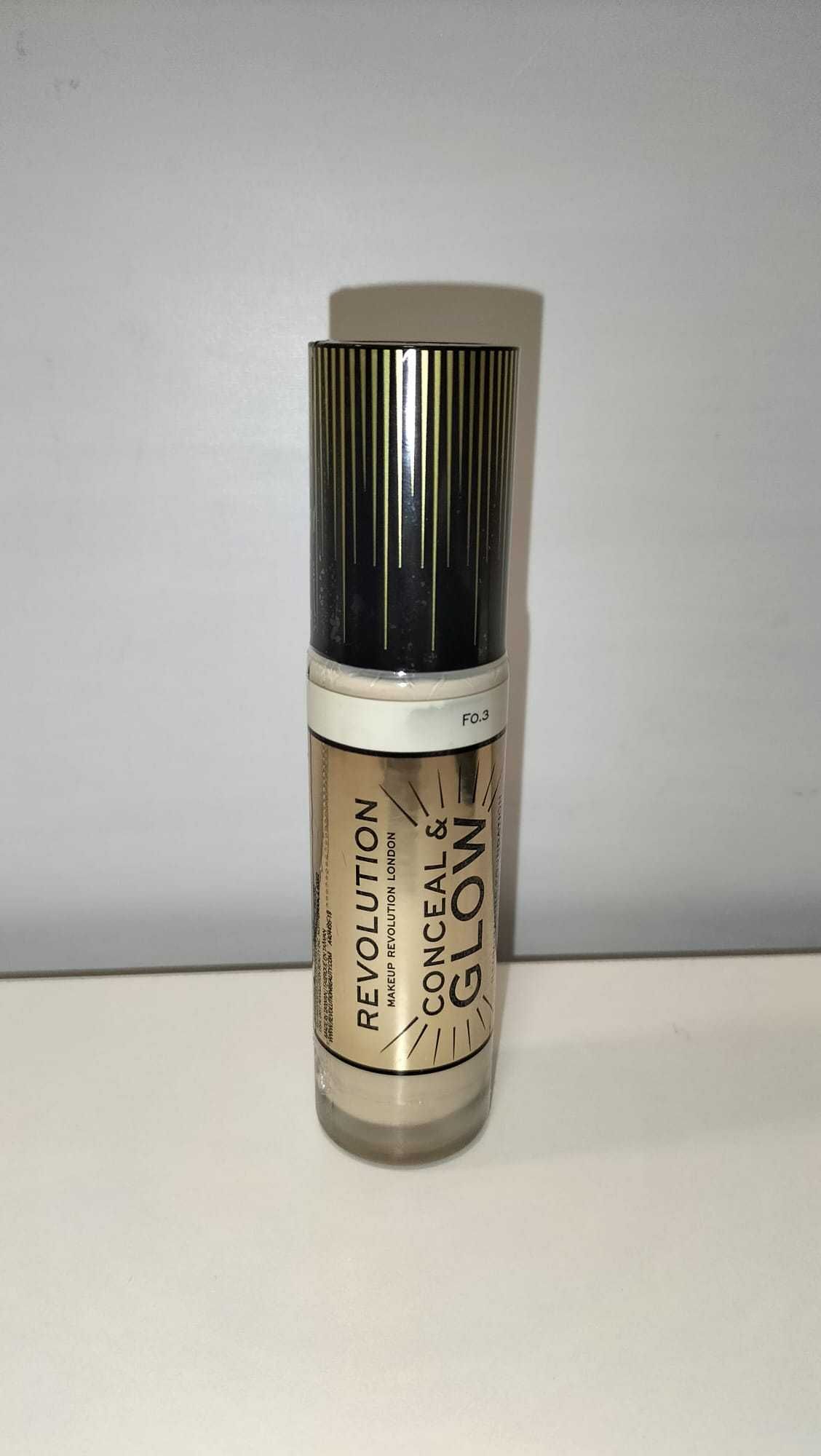 Base Revolution Conceal & Glow