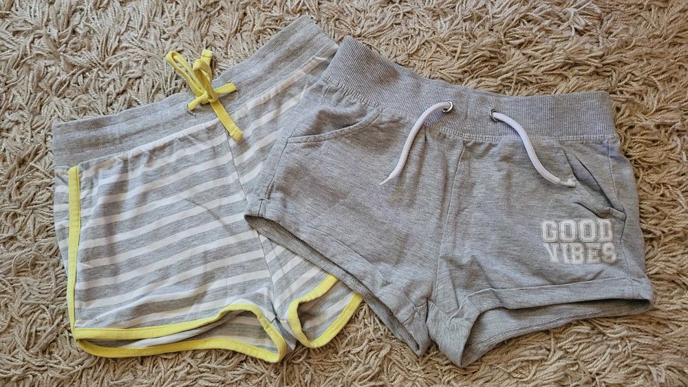 2 x krótkie spodenki 140/146