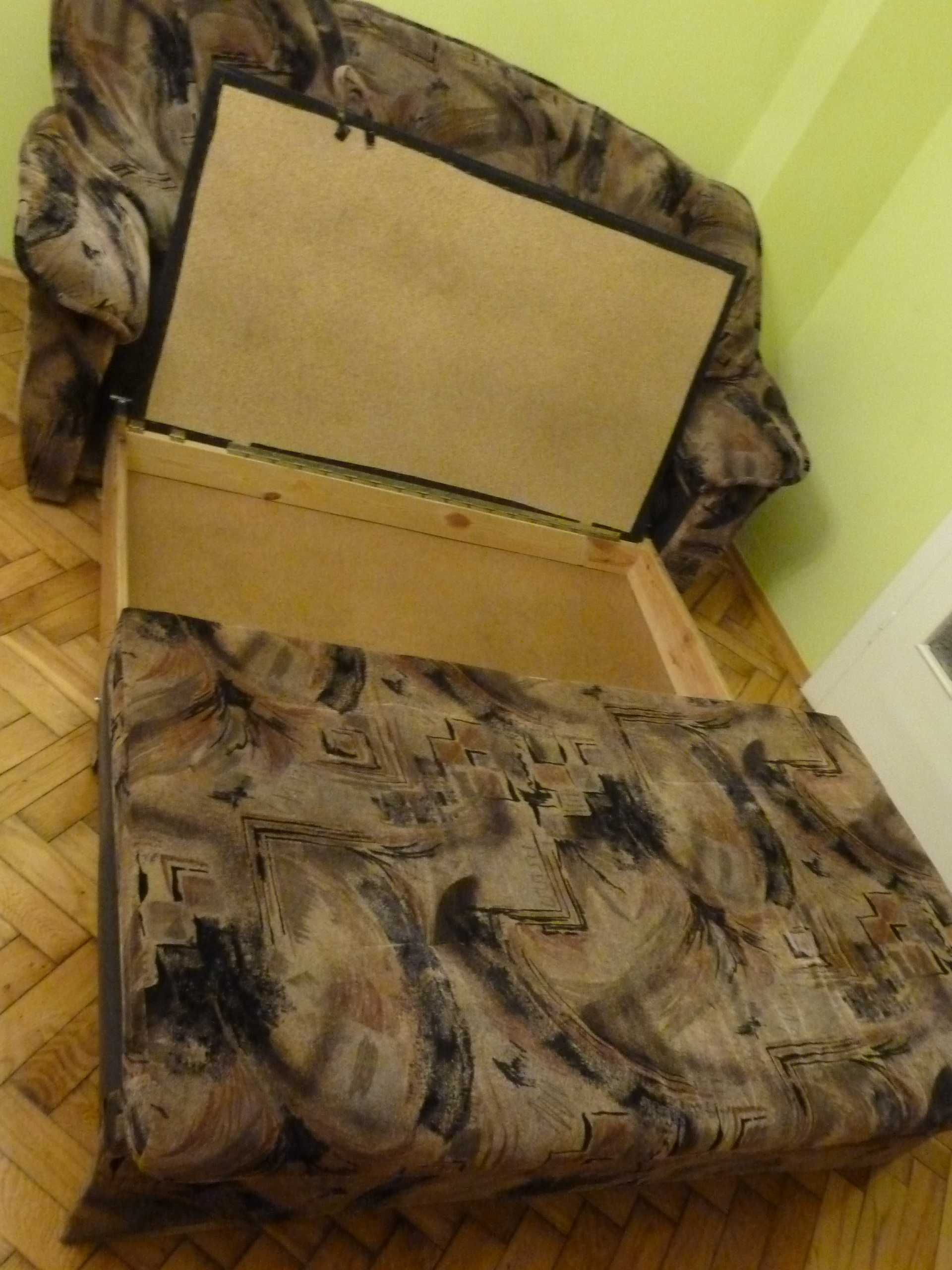 Sofa 3-osobowa z rozkładaną funkcją spania i pojemnikiem na pościel