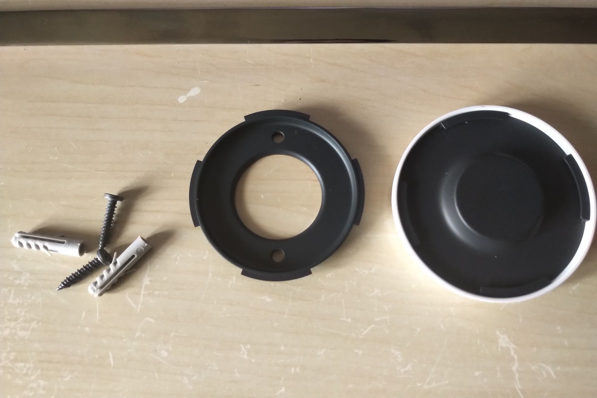 Google Nest Cam Battery - uchwyt magnetyczny