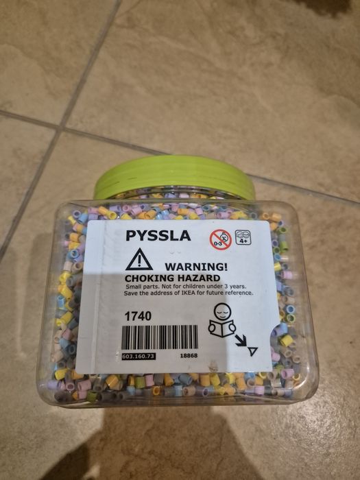 Koraliki PYSSLA Ikea wielokolorowe