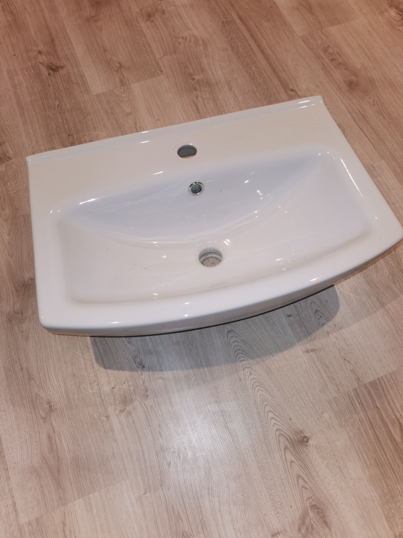 Umywalka 60cm stan bardzo dobry