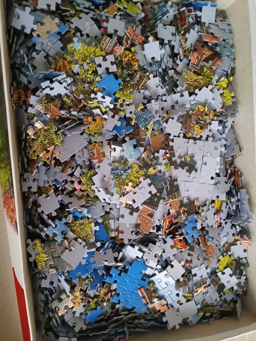 Puzzle 2000 elementów