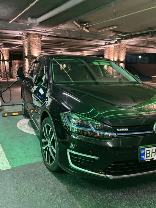 Volkswagen e-Golf  36 кв