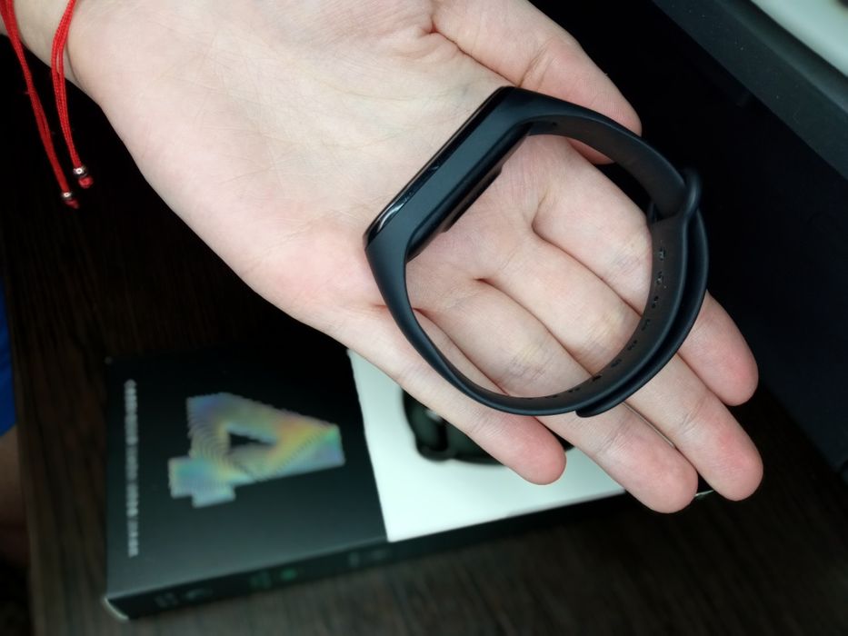 Xiaomi Mi Smart Band 4 (оригинал)