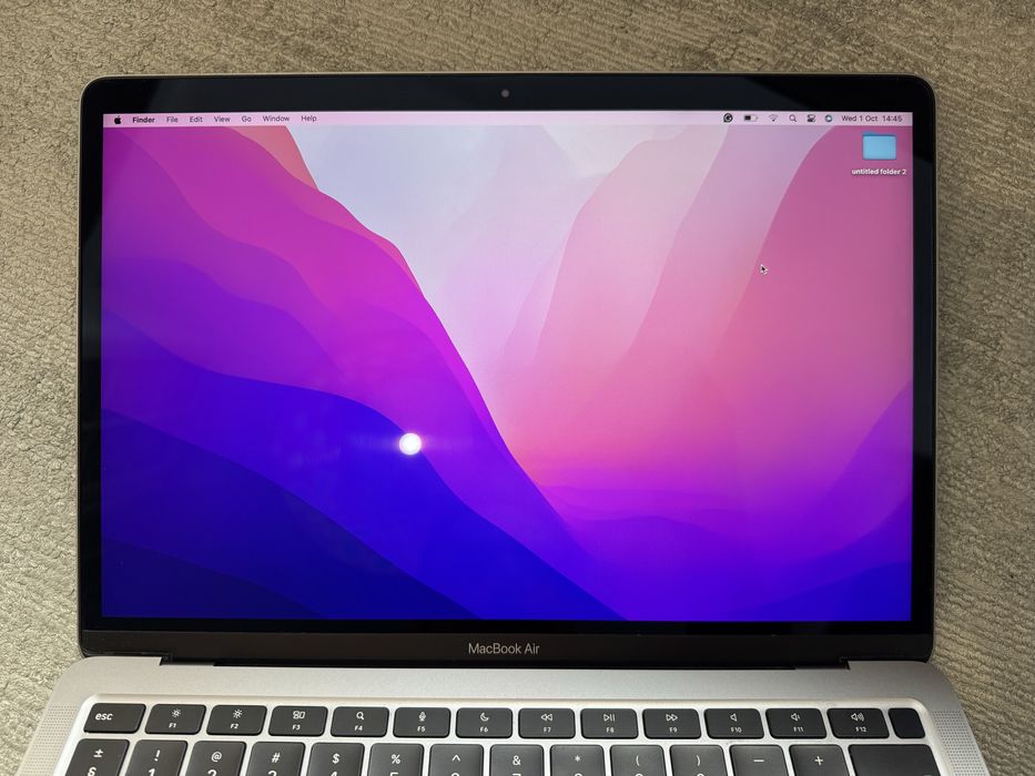 Apple Macbook air m1