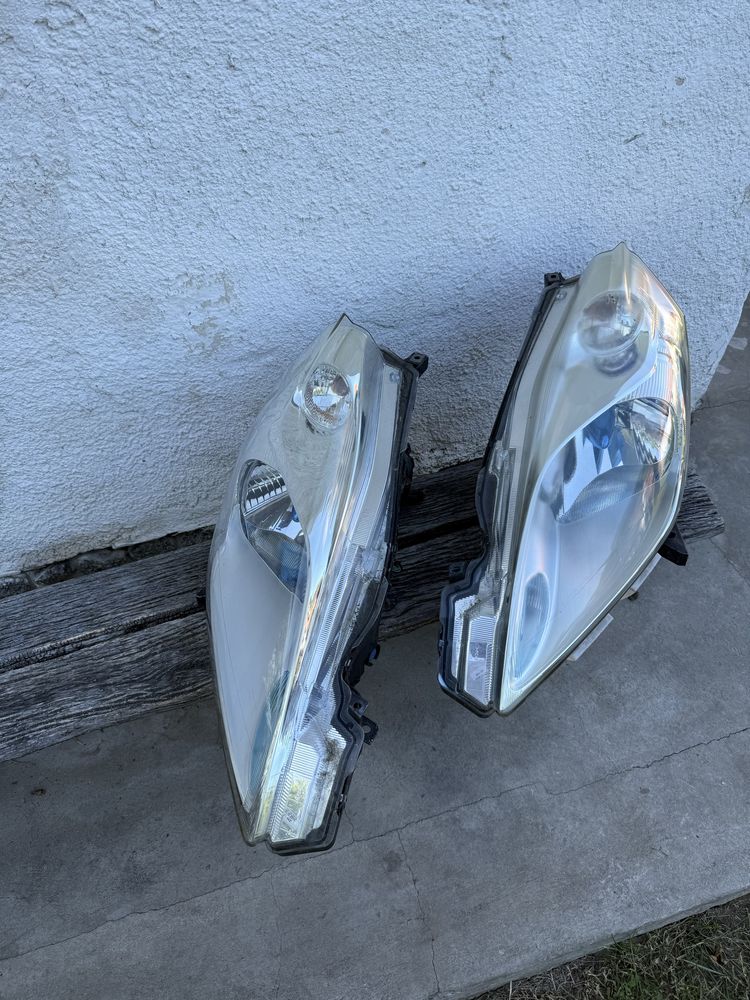 Nissan Leaf  фари фара LED 206103NF0A європа