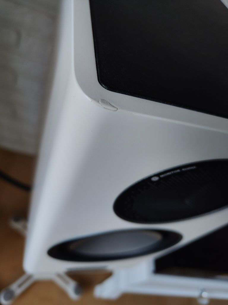 Monitor Audio Gold 100 5g + dedykowane oryginalne standy
