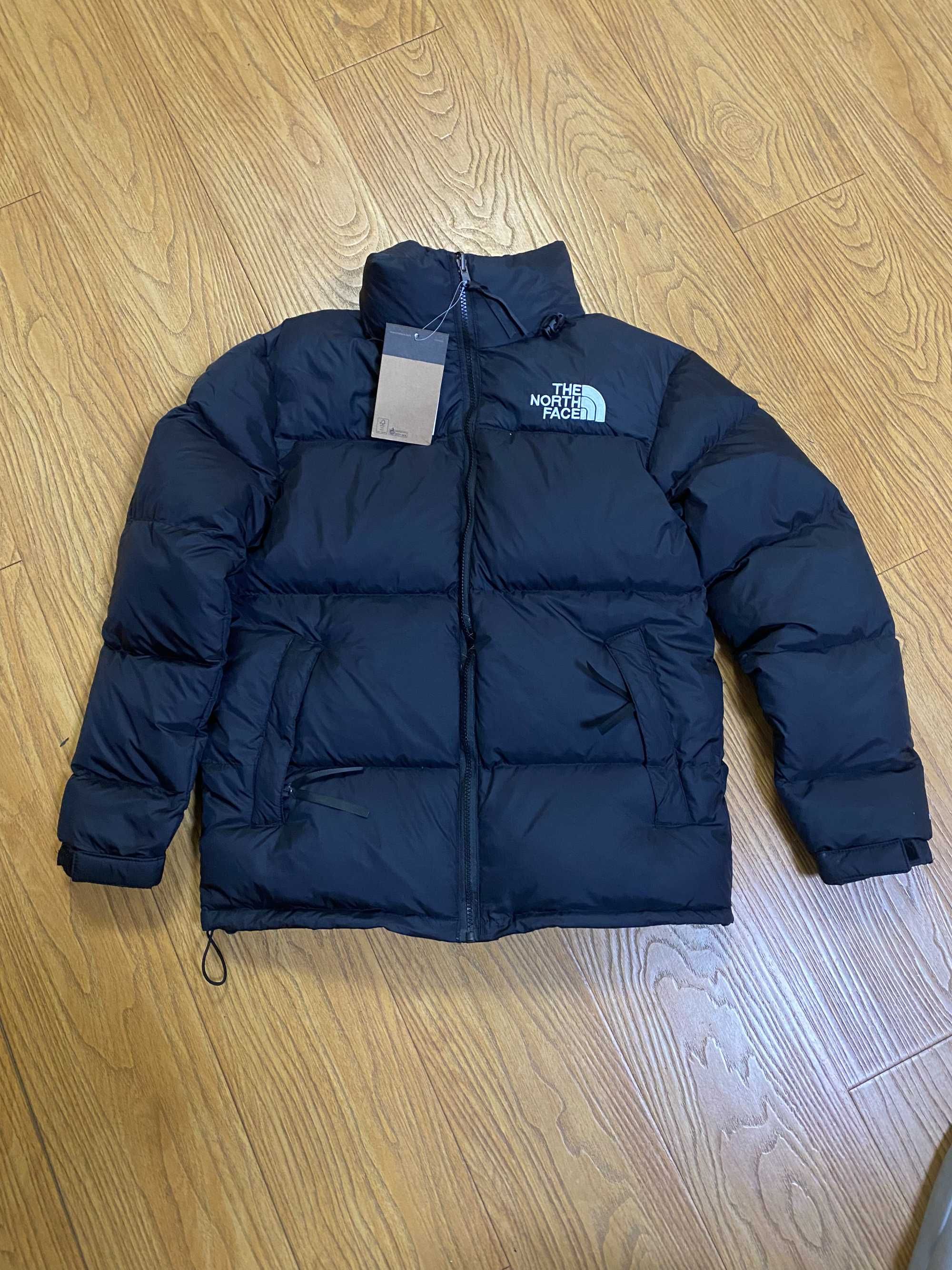 The North Face 1996 Retro Nuptse 700 Fill Packable Jacket M