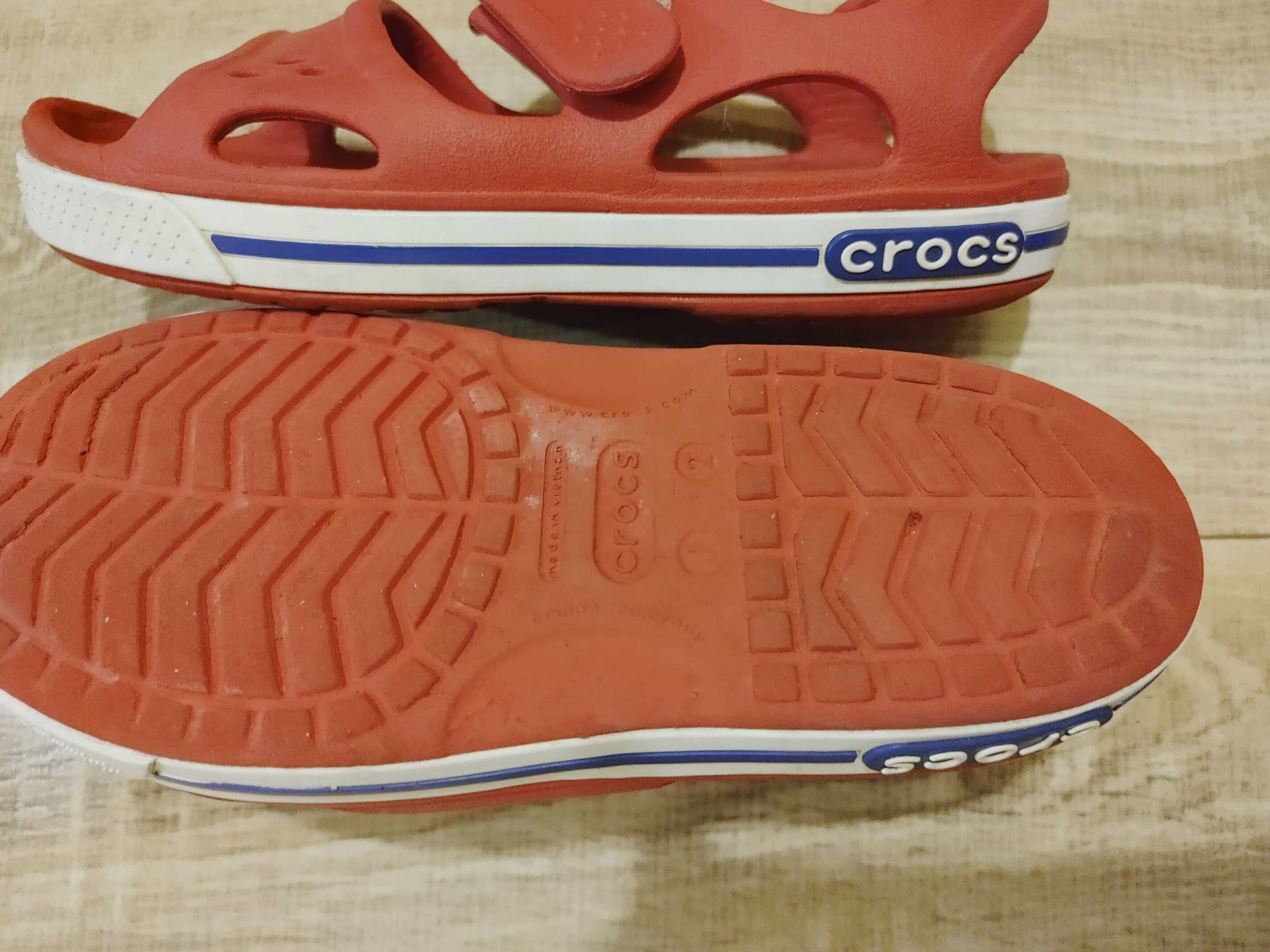 Świetne sandały dziecięce Crocs r. J2 (22cm)