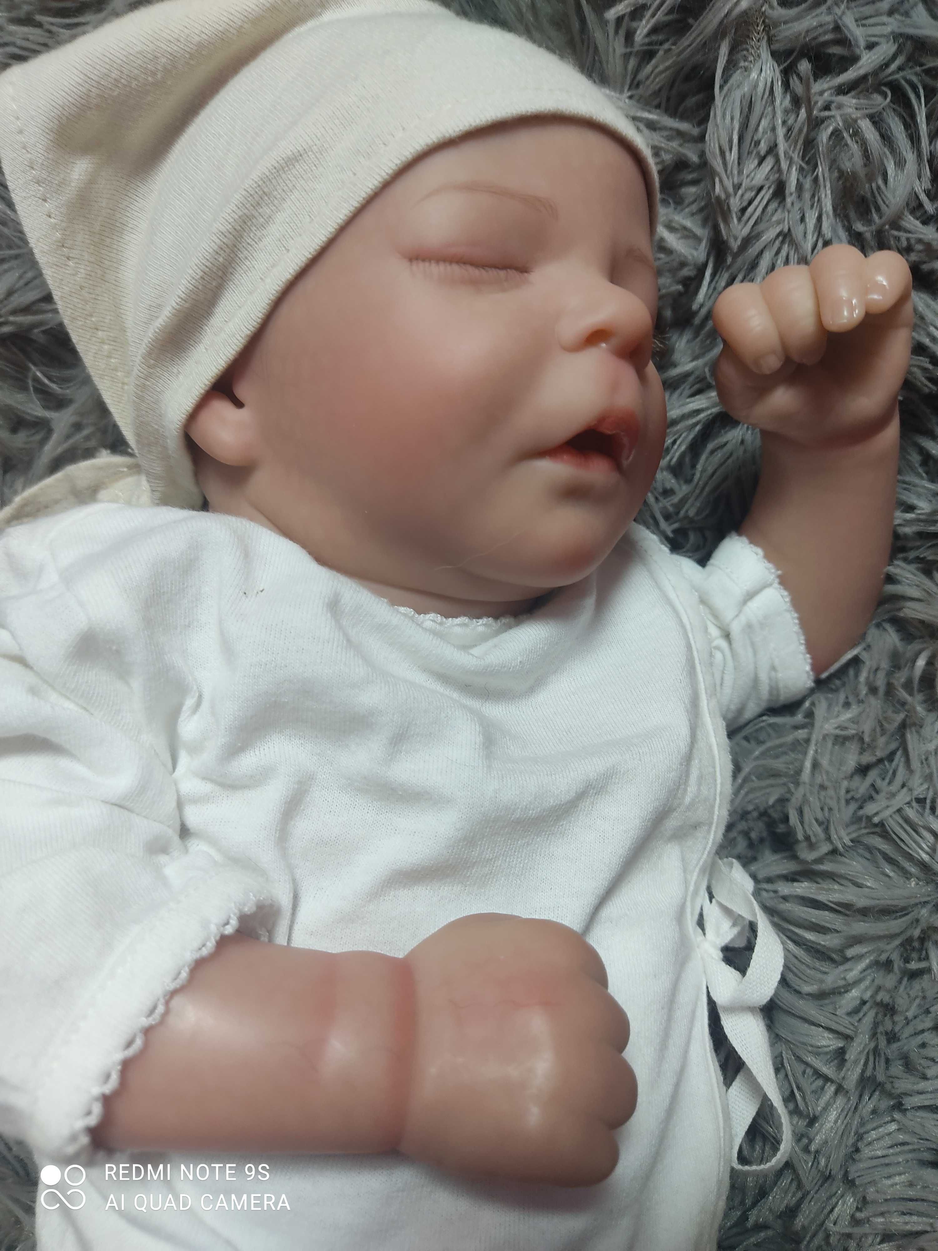 Lala typu reborn - Darren asleep