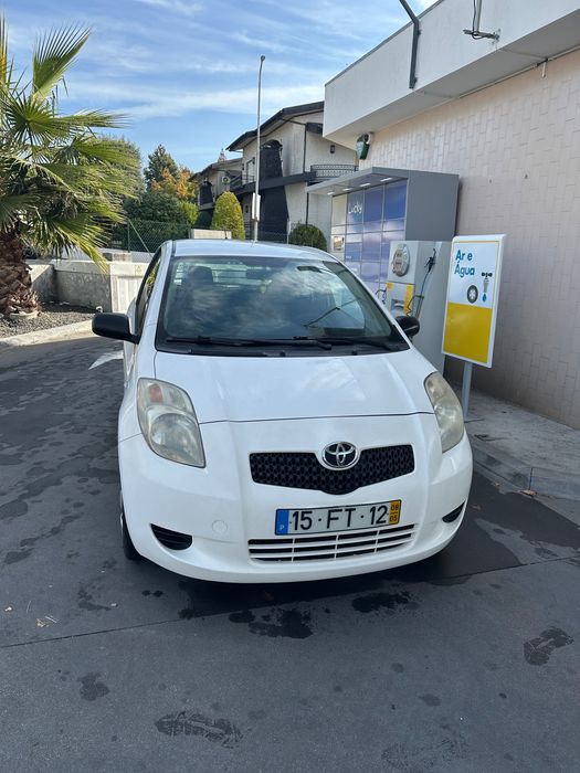 Toyota Yaris 1.4 D-4D 90cv nacional