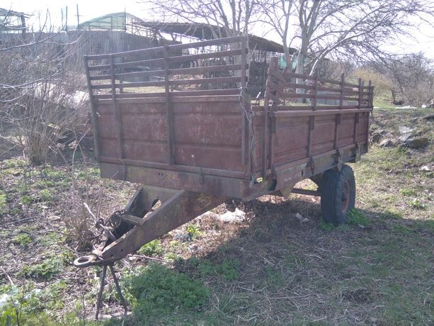 Прицеп тракторный одноосный