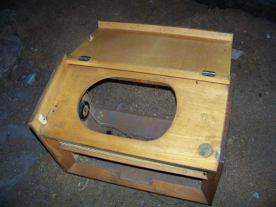 Stare radio lampowe Sonata skrzynia obudowa.