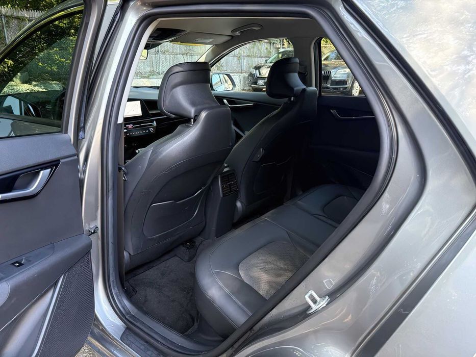 2023 Kia Niro EX