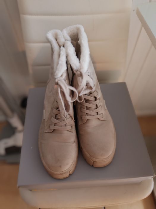 Buty damskie ocieplane Bench rozm 38
