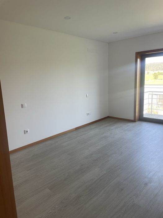 Arendamento novo a estriar