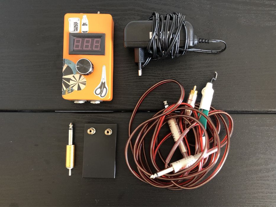 Комплект для роботи дротової тату-машинки (педаль, кліпкорд та дроти)