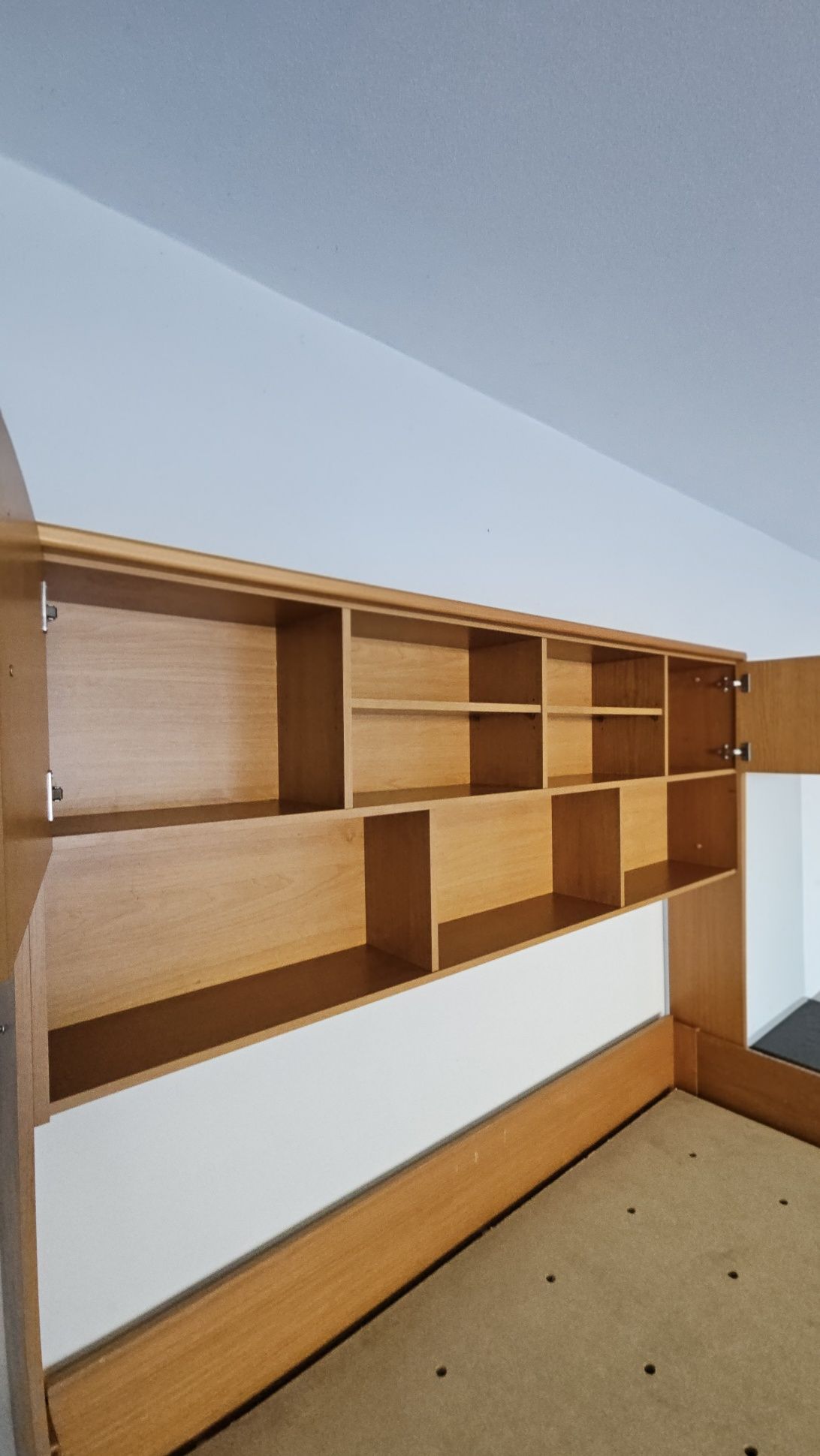 Quarto de criança + OFERTA de escritório