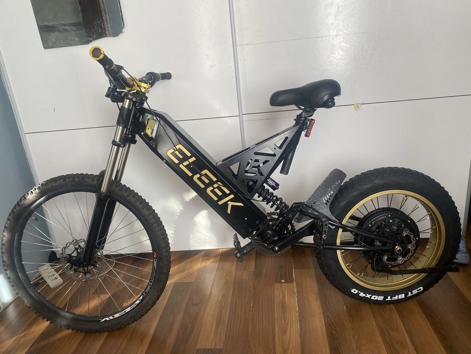 Eleek litte rower elektryczny