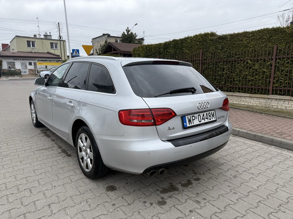 AUDI A4 B8_2.0 CR_Czujniki_Tempomat_Grzane*Fotele_Zarejestrowana!