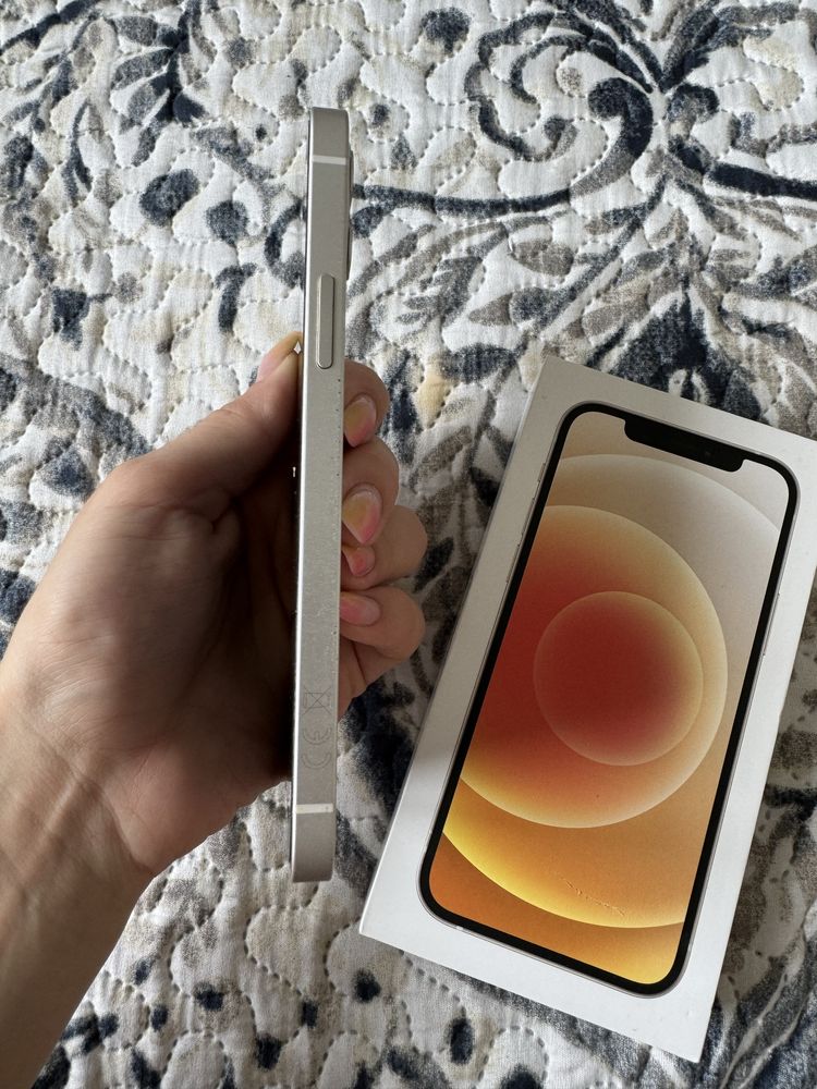 Telefon Iphone 12 64GB bialy Apple