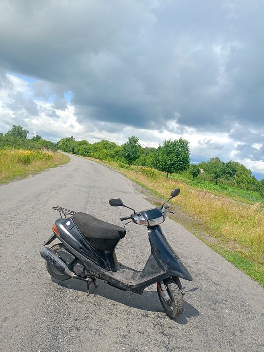 Продам скутер Сузукі адрес 100