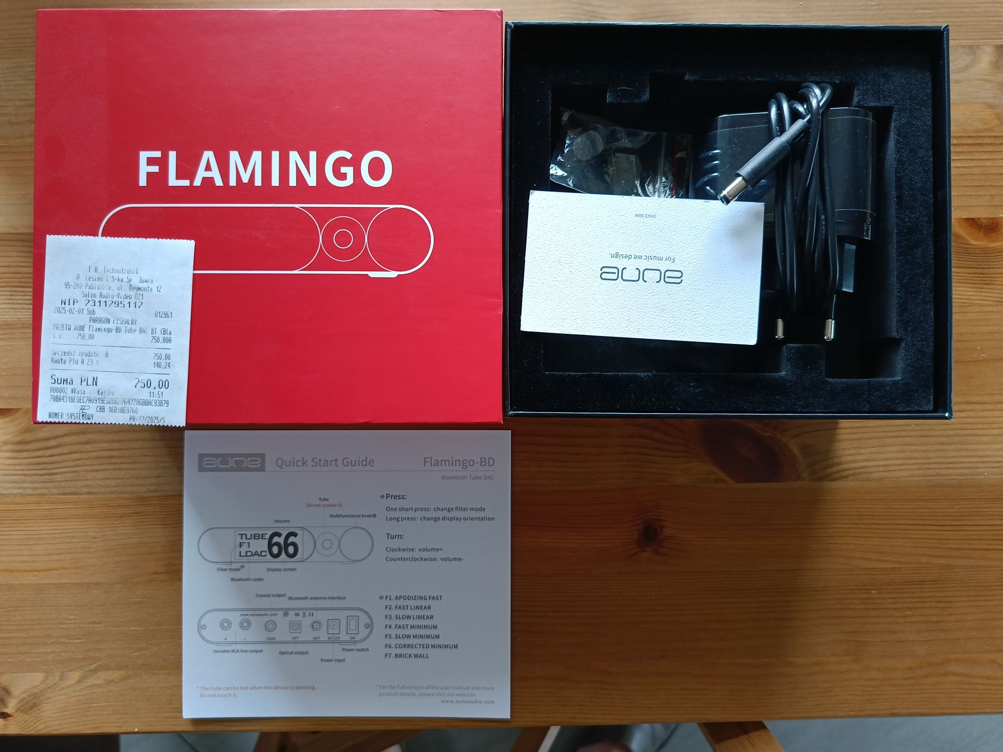 Lampowy przetwornik Aune Flamingo BD Bluetooth.
