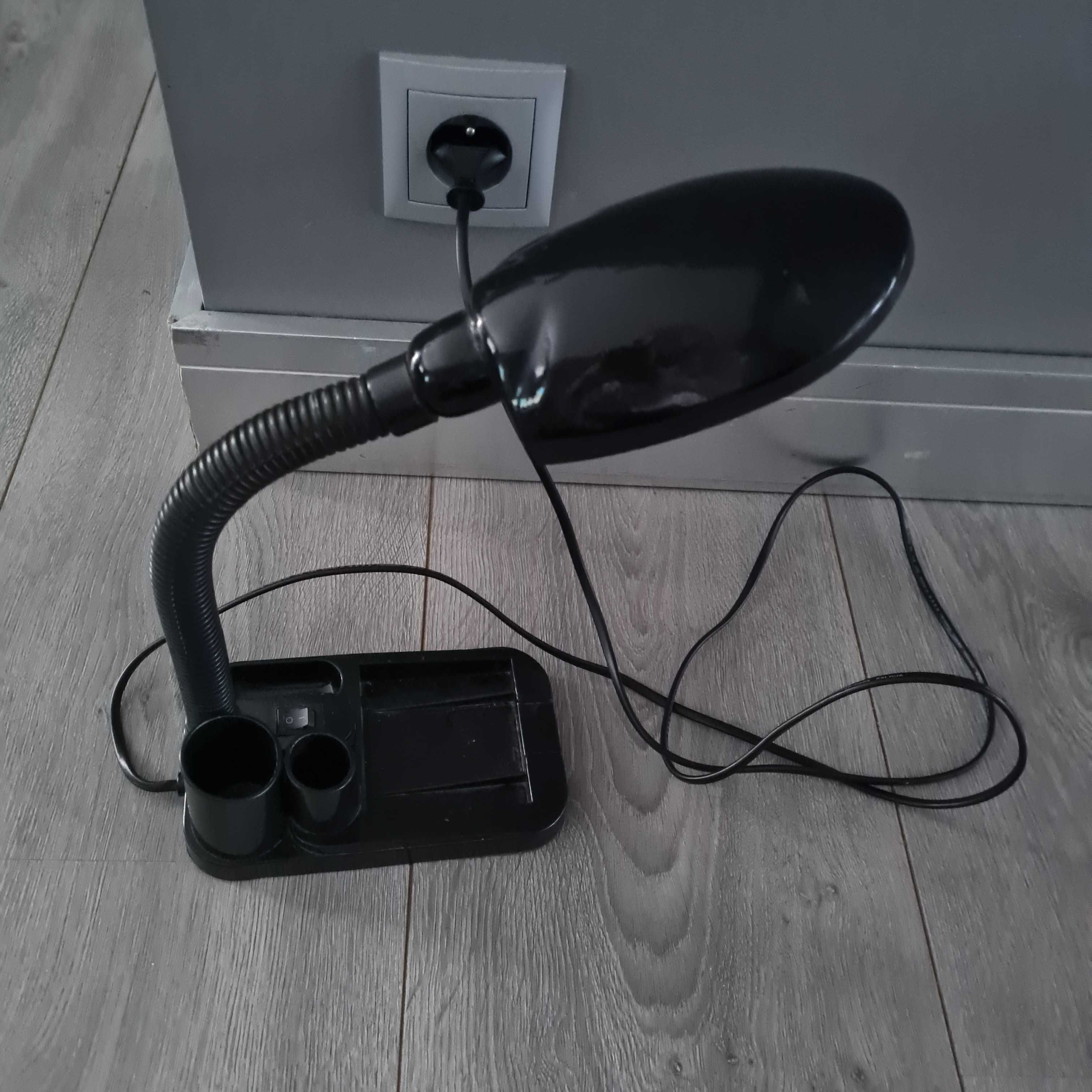 Lampka na biurko