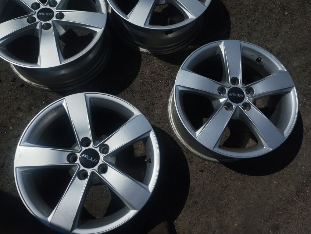 5 x 105 Opel Chevrolet 16 cali et39 felgi aluminiowe