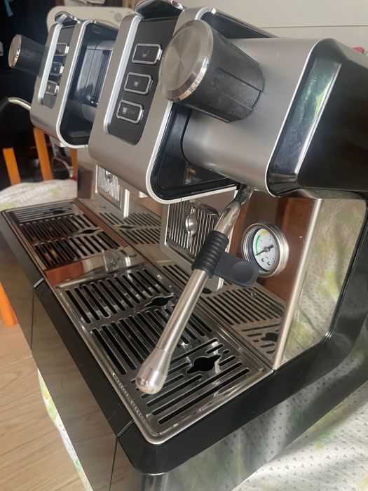Máquina de café profissional