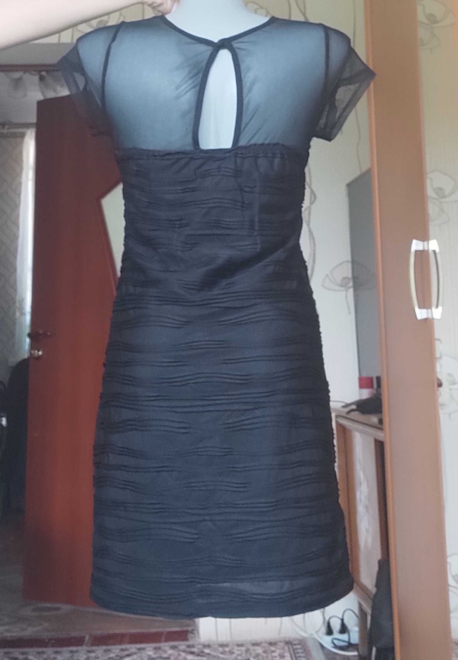 Платье, туника, сарафан, little black dress 42-44р. В идеале