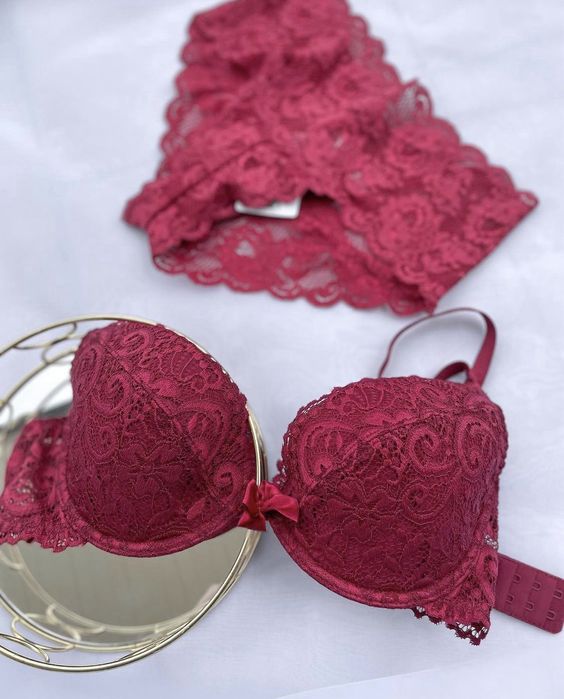 Бюст преміального бренду Acousma, бюстгальтер, нижня білизна, якісна