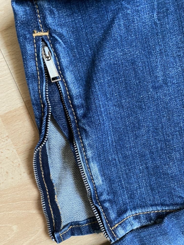 DSQUARED2 jeansy IT 38