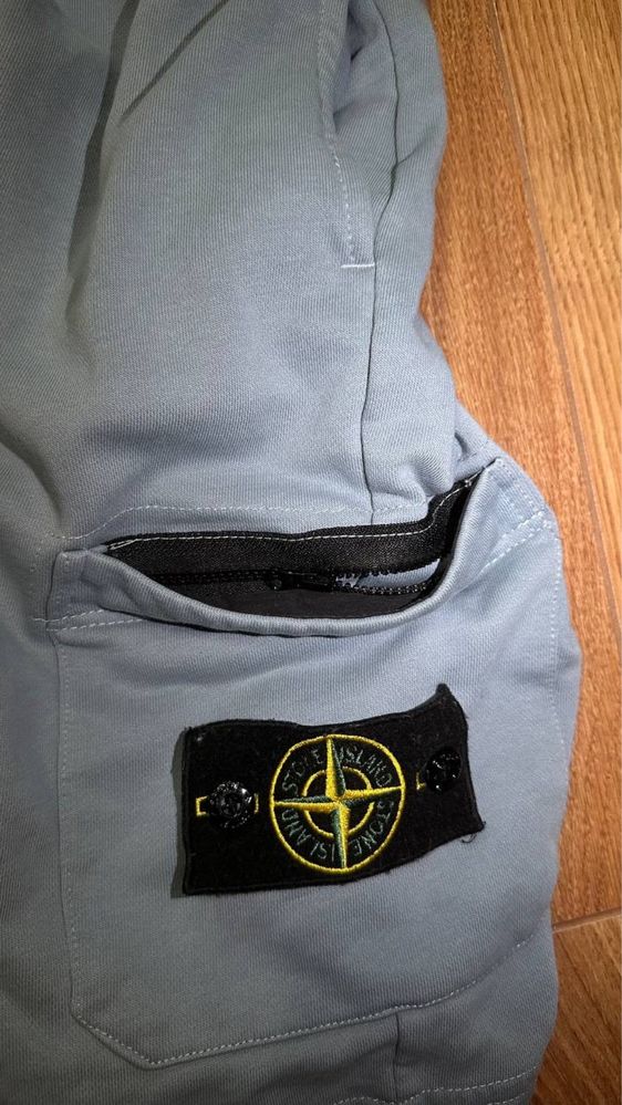 Шорти Stone island L розмір