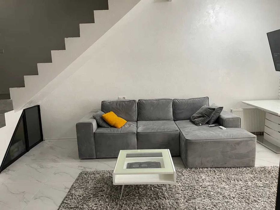 Уникальная 2-этажная квартира с ТЕРРАСОЙ на крыше. Посуточно, почасово