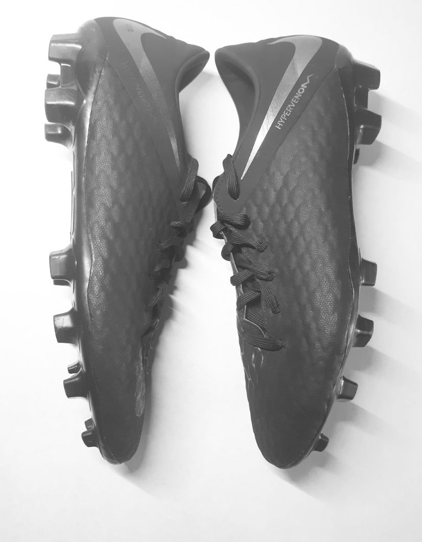 Бутсы Nike черные