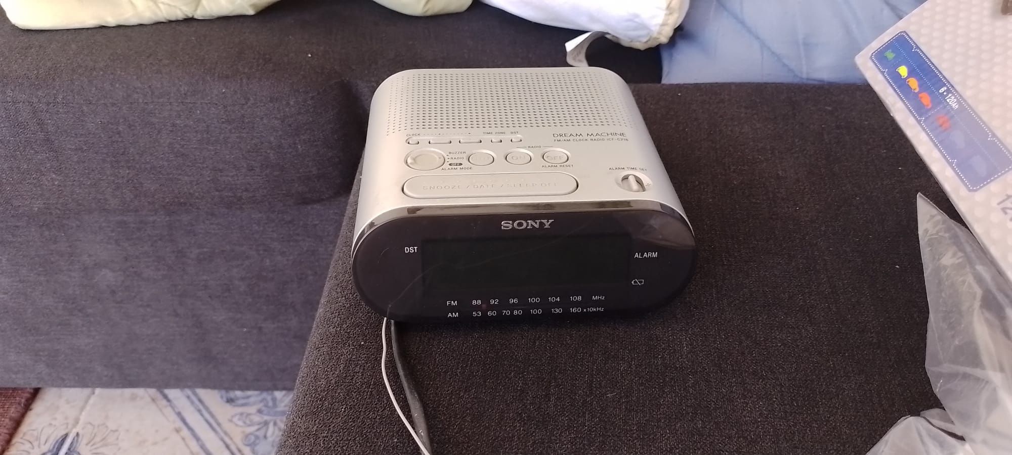 Rélogio Despertador Rádio Sony ICP-C218