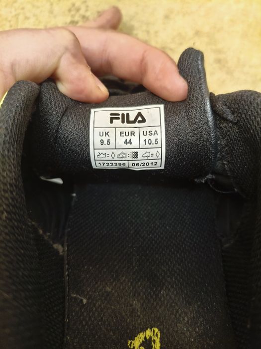 Футзалки Fila 44 розмір