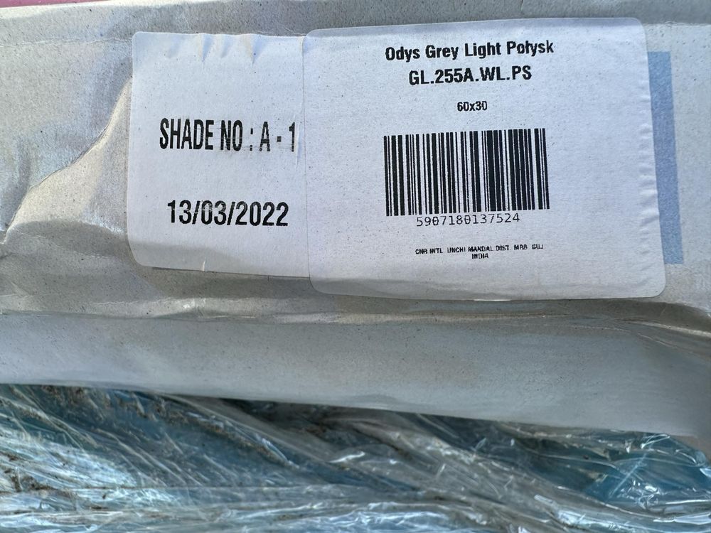 Płytki nowe 40 m jasnoszare 60x30 Odys Ceramstic