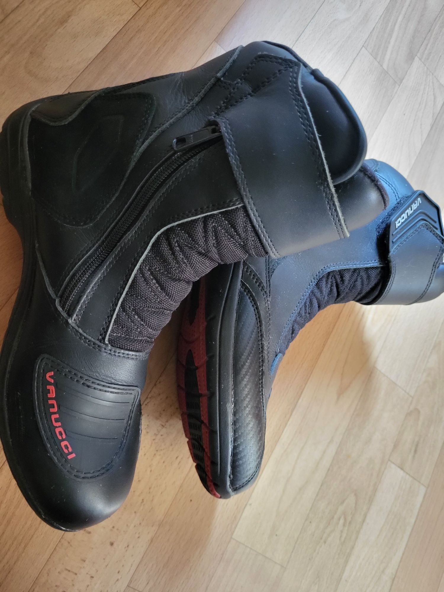 Buty motocyklowe vanucci
