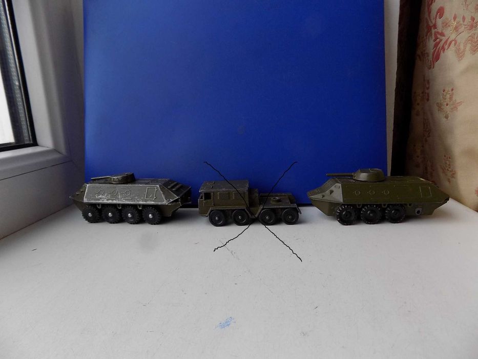 Тягач, БТР Военная техника сделано в СССР Звезда 1:72 (Эра)