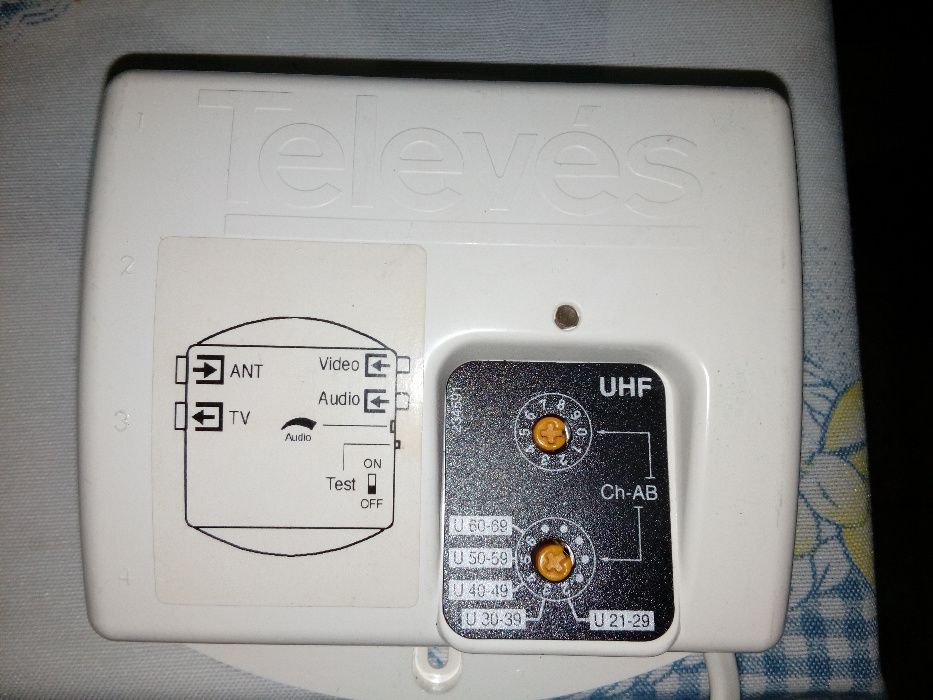 Vendo Modulator RF Televes